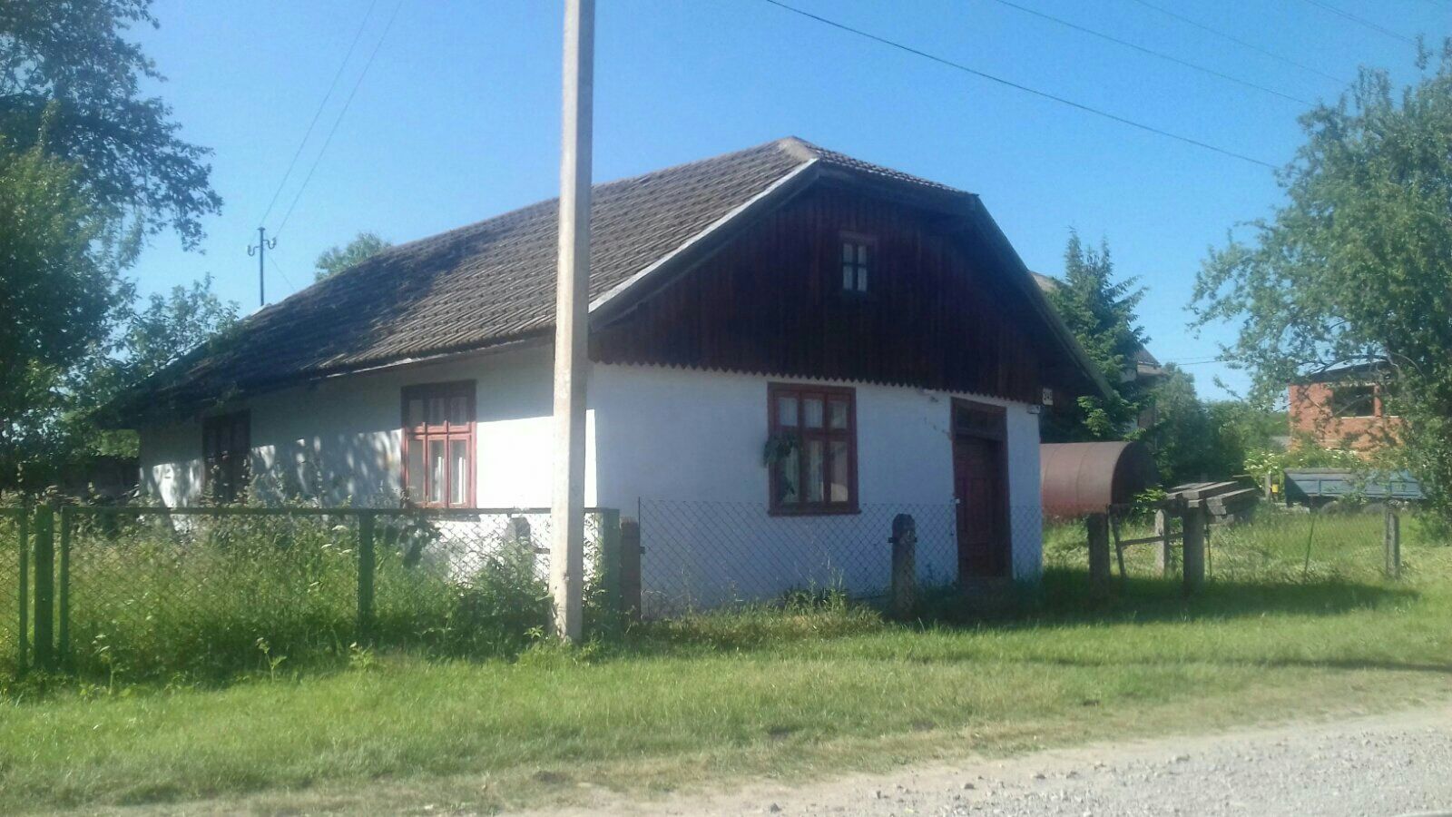 Дерев'яний будинок у с. Гірне з можливістью обміну на авто .