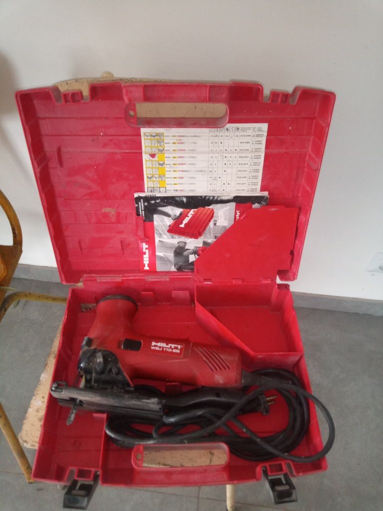 Wyrzynarka Hilti.