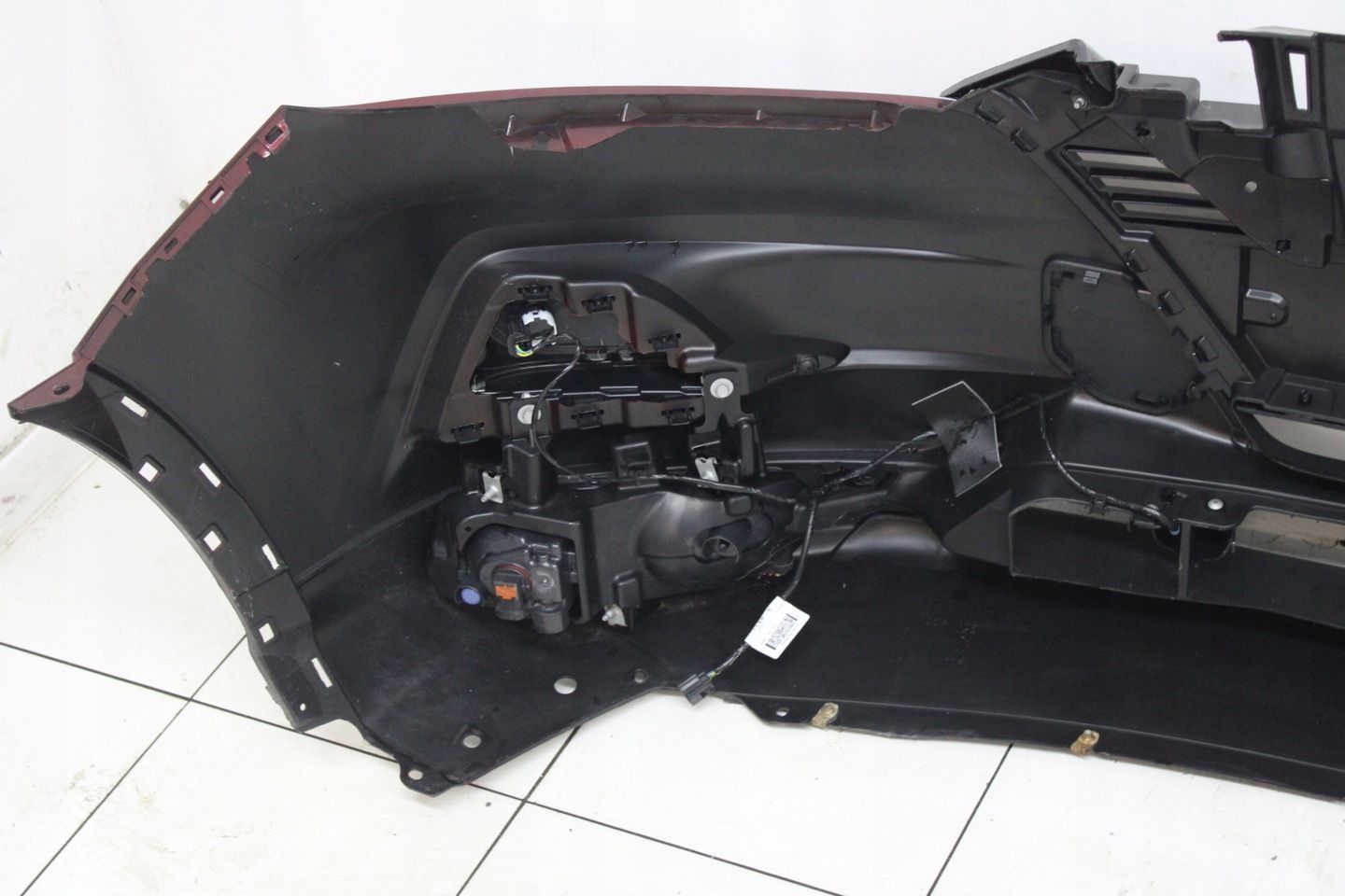NISSAN QASHQAI J11 LIFT 17R- ZDERZAK PRZÓD PRZEDNI 4X PDC HALOGENY