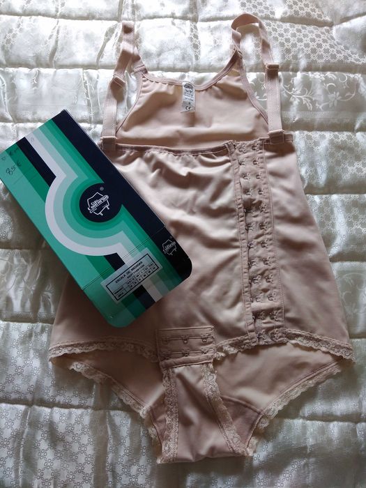 Cinta Body Pós-Cirúrgica