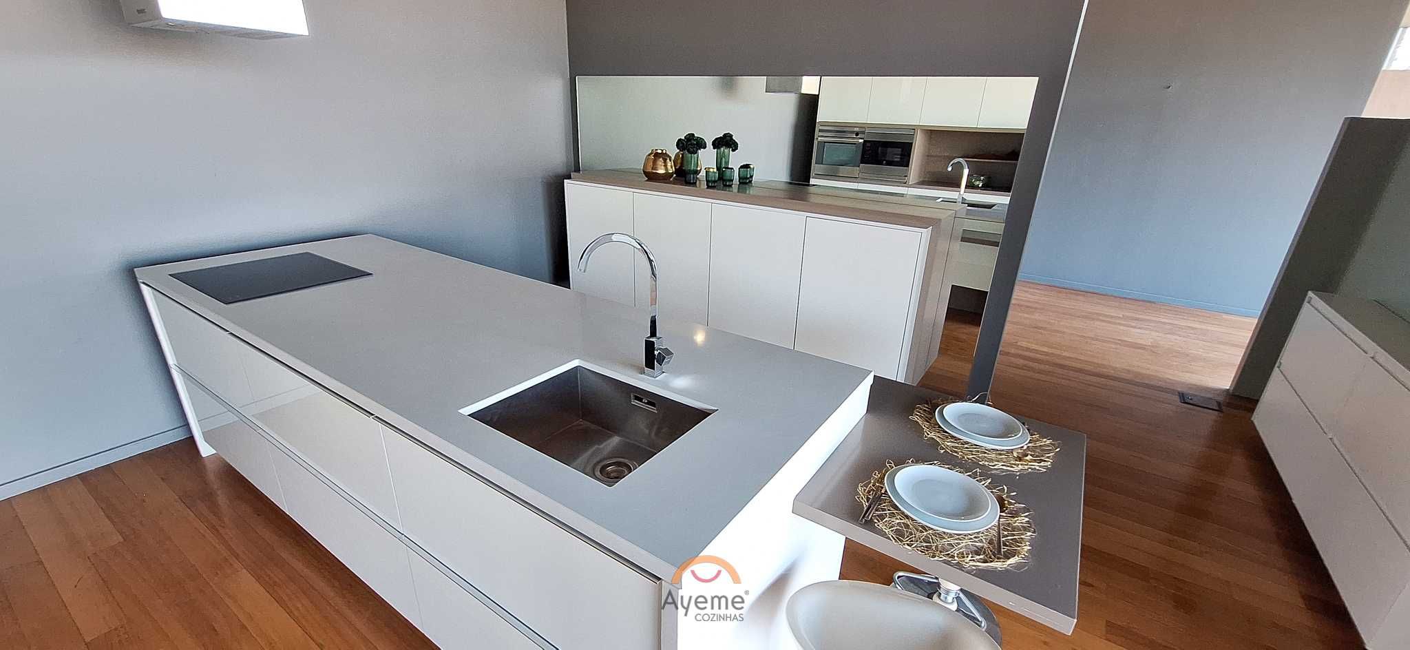 Cozinha completa (modelo de showroom)