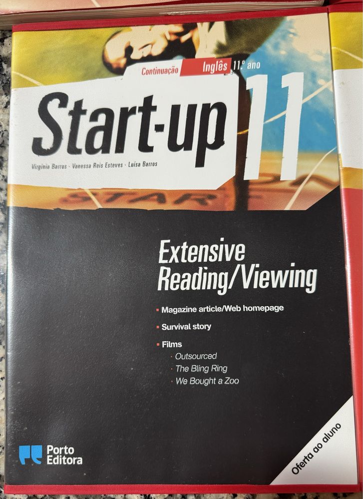 Livro Inglês “Start-Up 11”