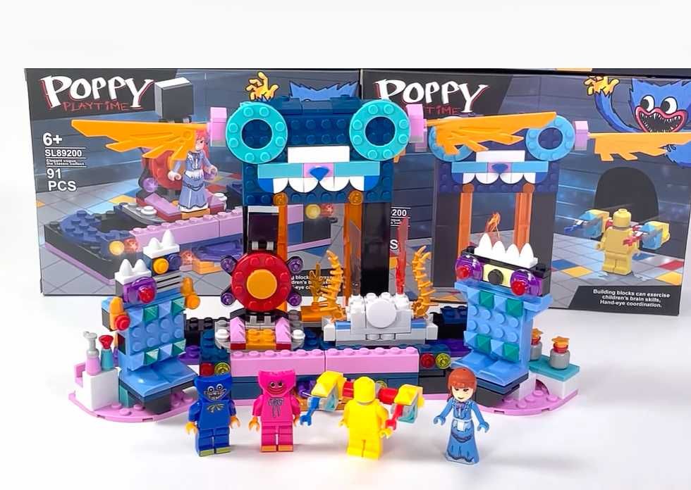 Лего Хаги Ваги Поппи Плейтайм, 372 детали. Lego Poppy Playtime