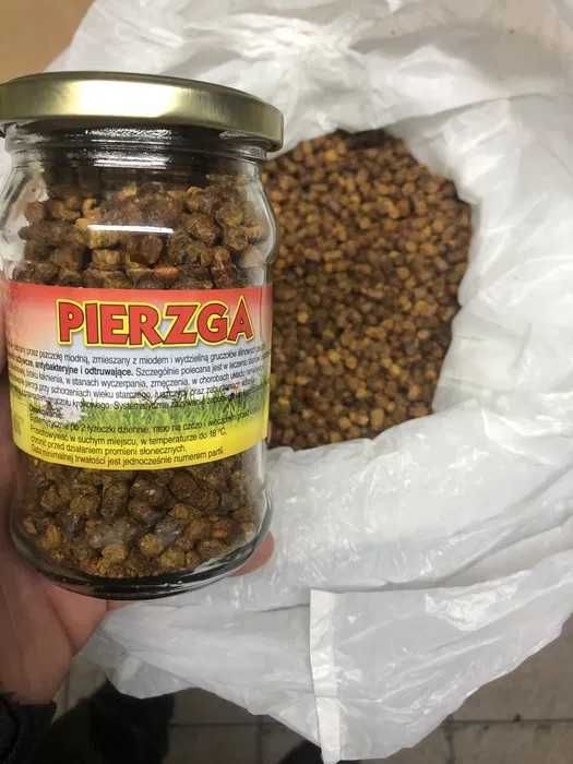 Pierzga 1kg  - 2023