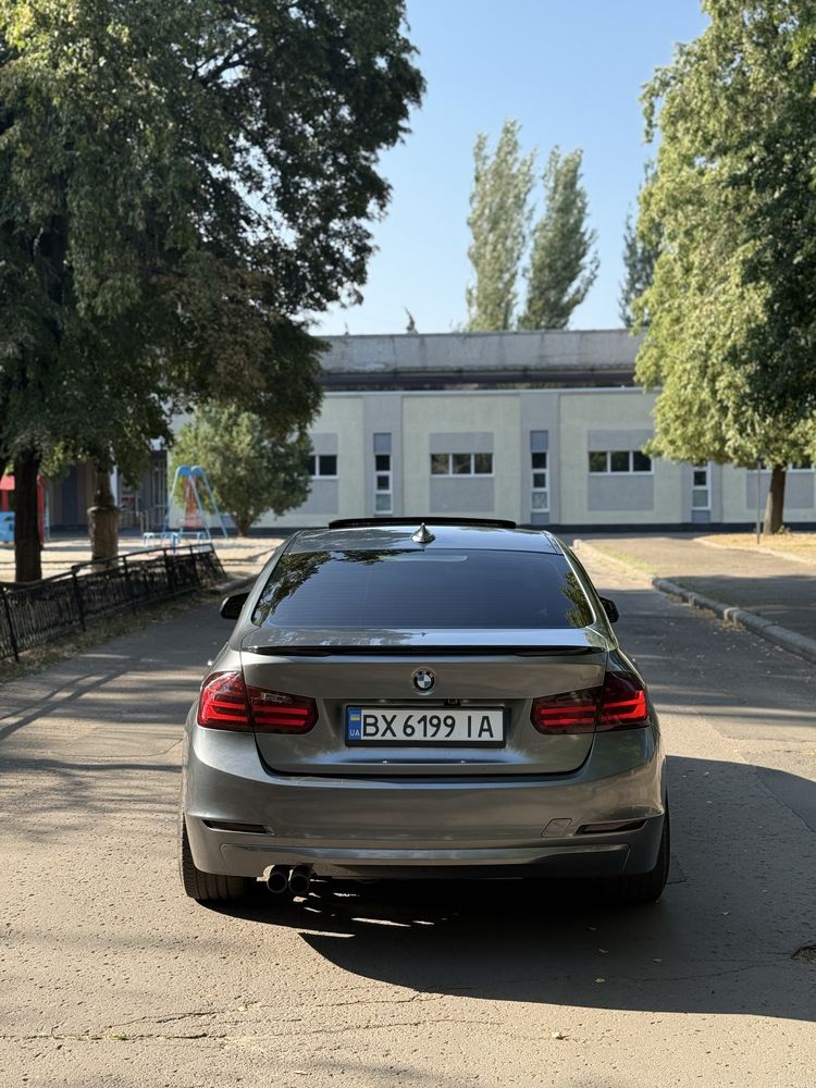 Продам bmw f30 328i 2012