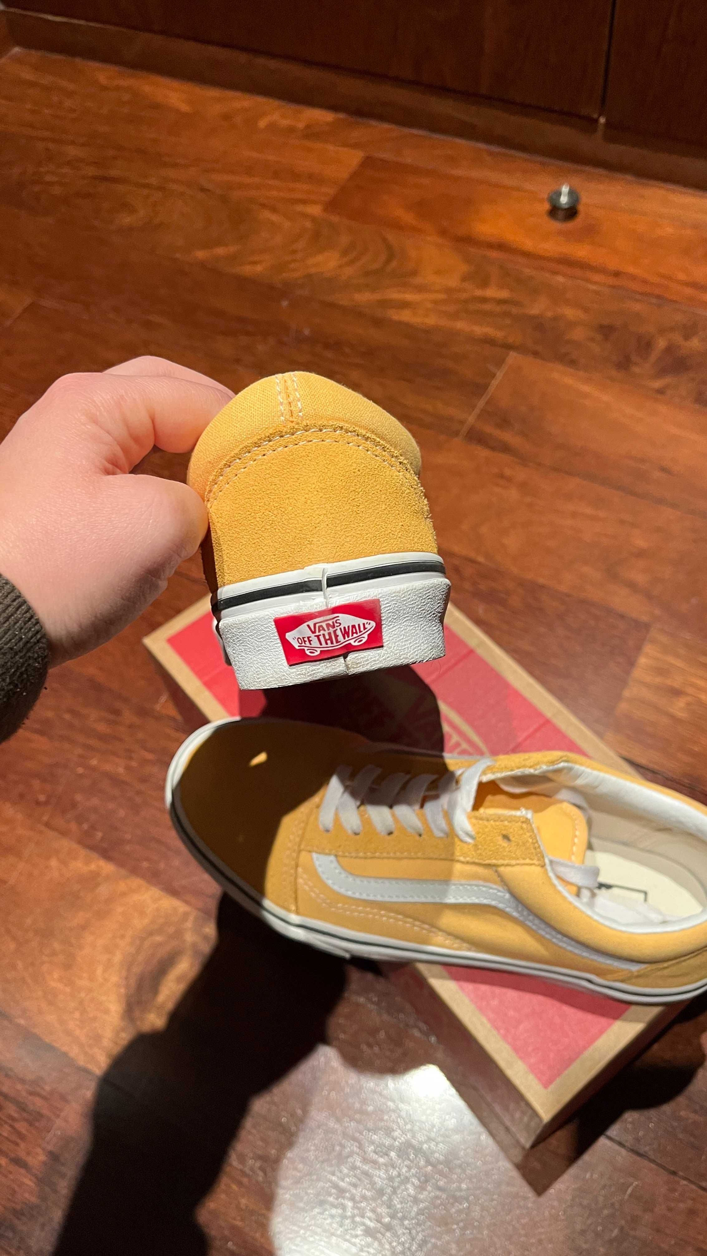 Sapatilhas Vans Old Skool amarelo