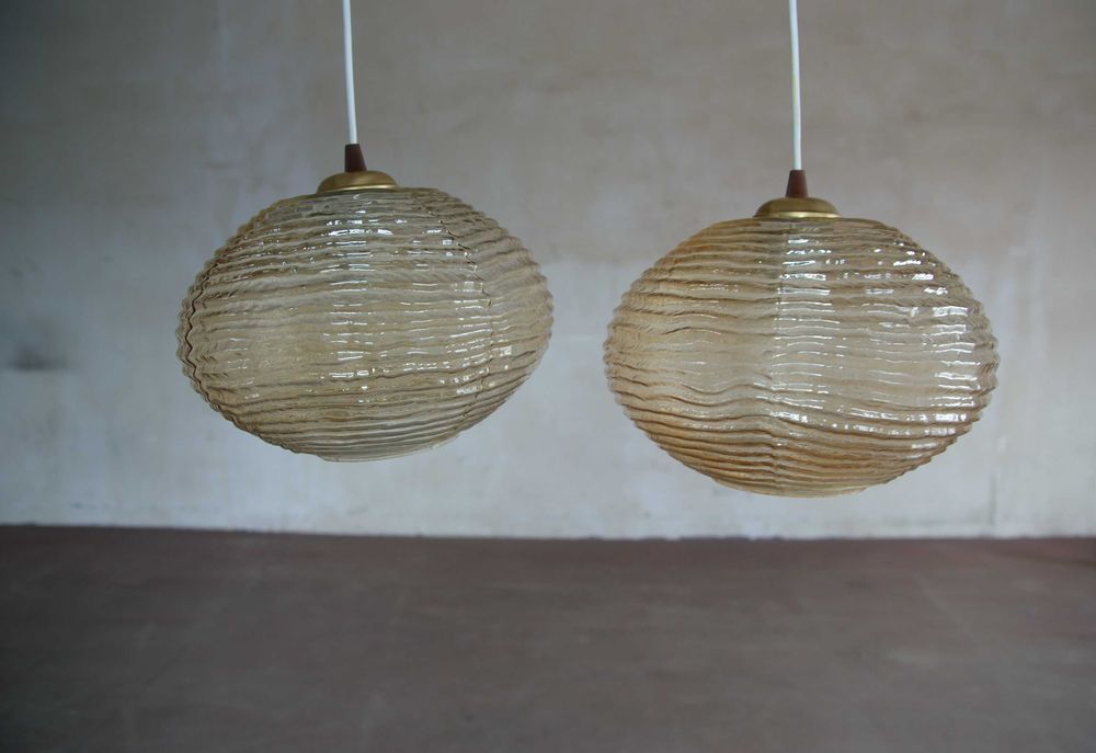 dwie lampy wiszące szkło prasowane Vintage lata 70te