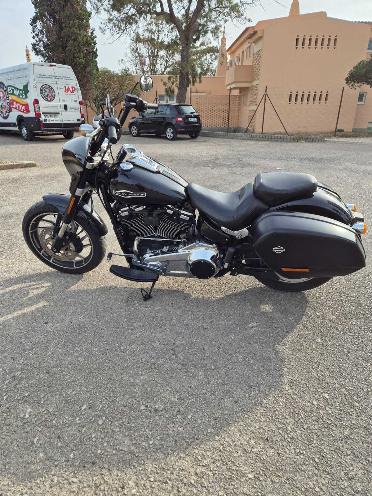 Harley Davidson Flsb sport glide 107