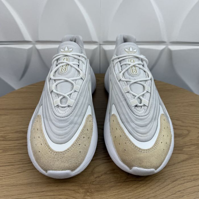 Оригінальні кросівки Adidas ozelia