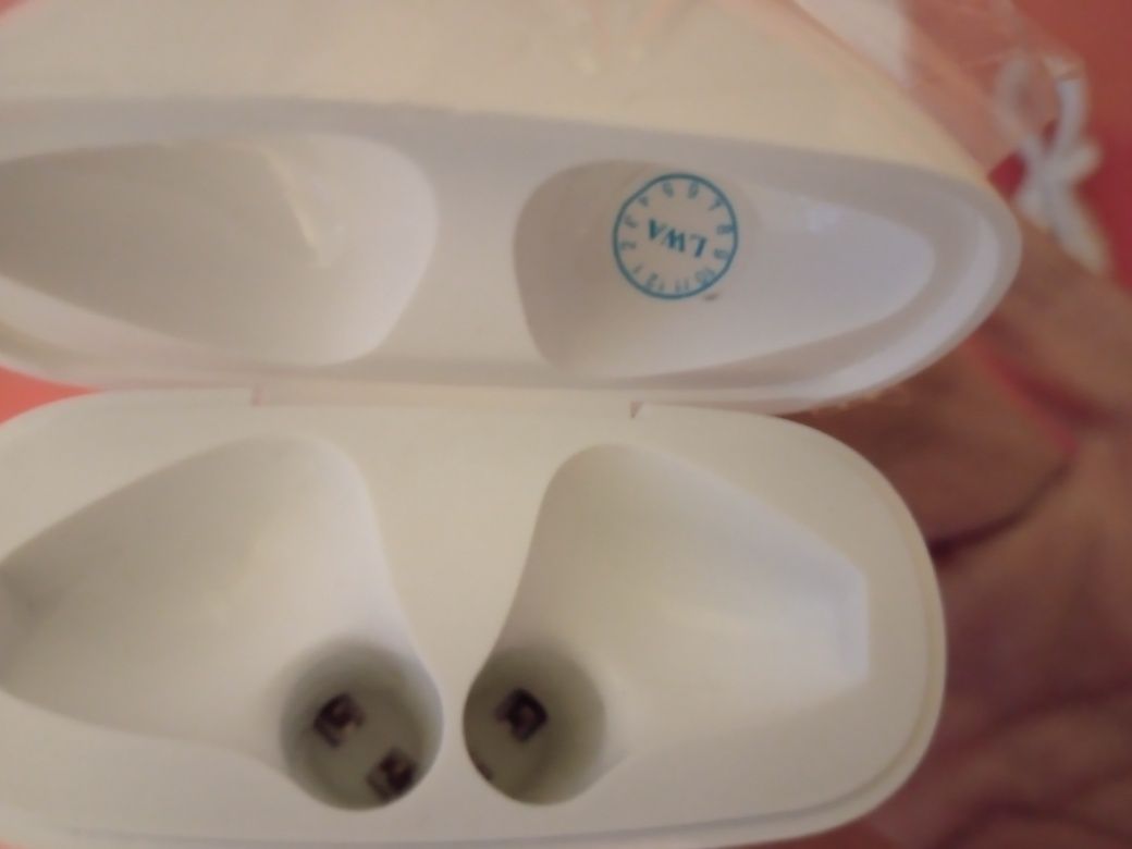 NOWE Bezprzewodowe słuchawki Bluetooth