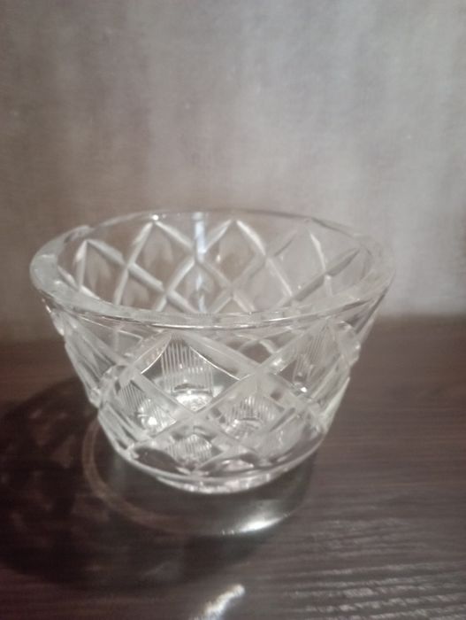 Кришталевий салатник