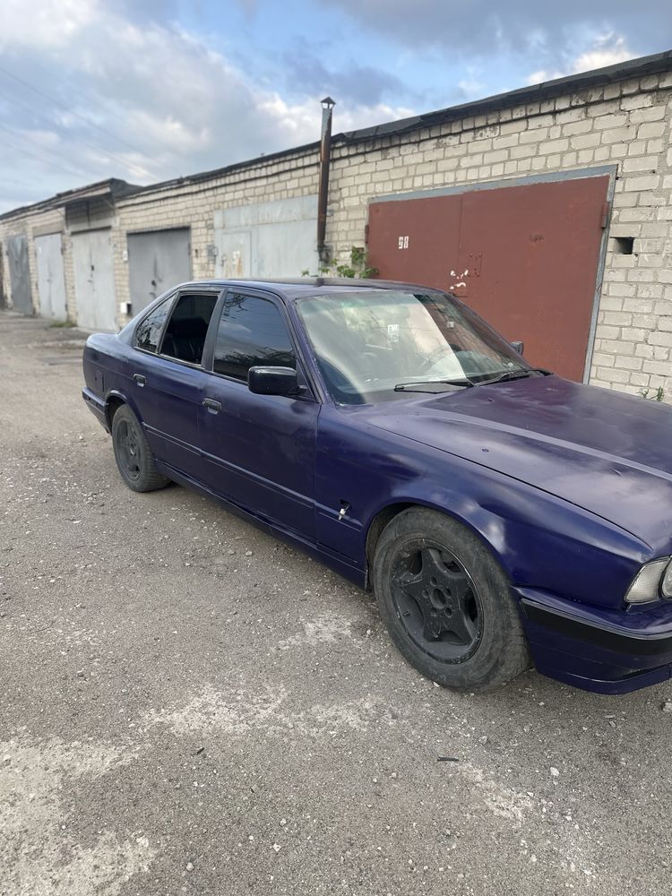 Продам бмв е34