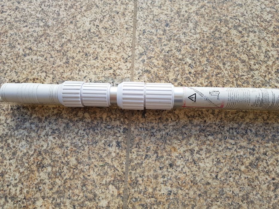 0. Vara de piscina 120-360cm (como novo)