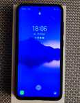 Telefon Samsung S21FE5G plus słuchawki bezprzewodowe