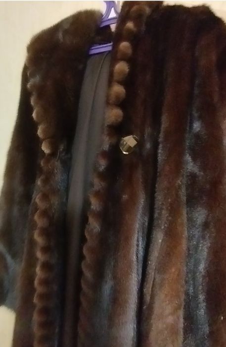 Дуже якісна норкова шуба