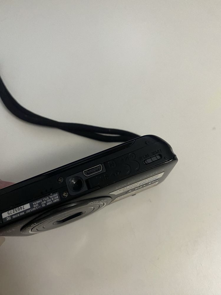 sony cybershot 16.2