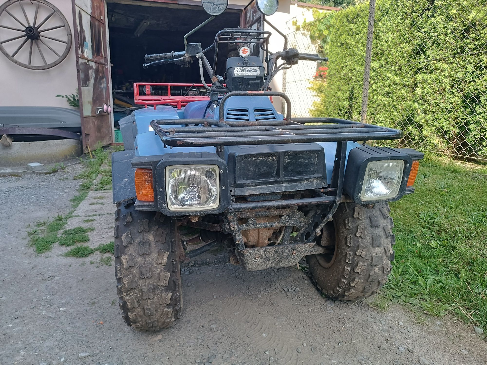 Suzuki quad runner lt 250 4x4