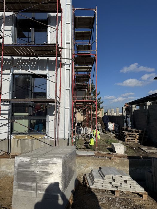 Современный дом в Дайберге! Участок 4.5 сотки! Застроенная часть!