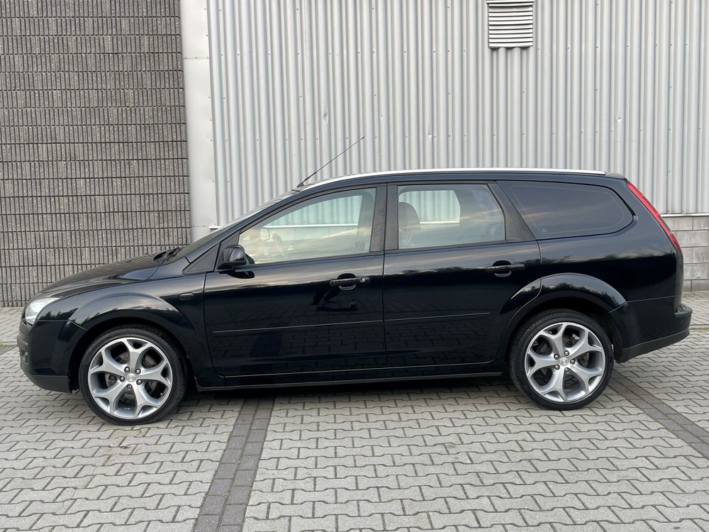 Ford Focus 2.0 Benzyna, Alu 18” , Navi,Kamera Cofania,Skóry, Ideał, ST