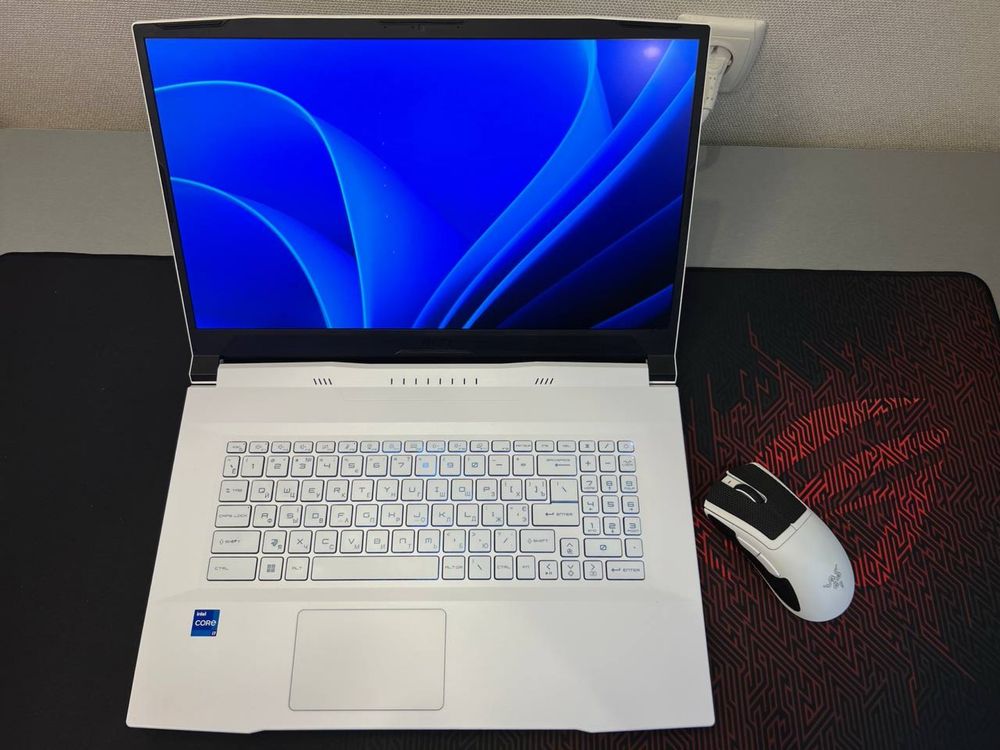 Продам Игровой Ноубук  MSI Sword 17
