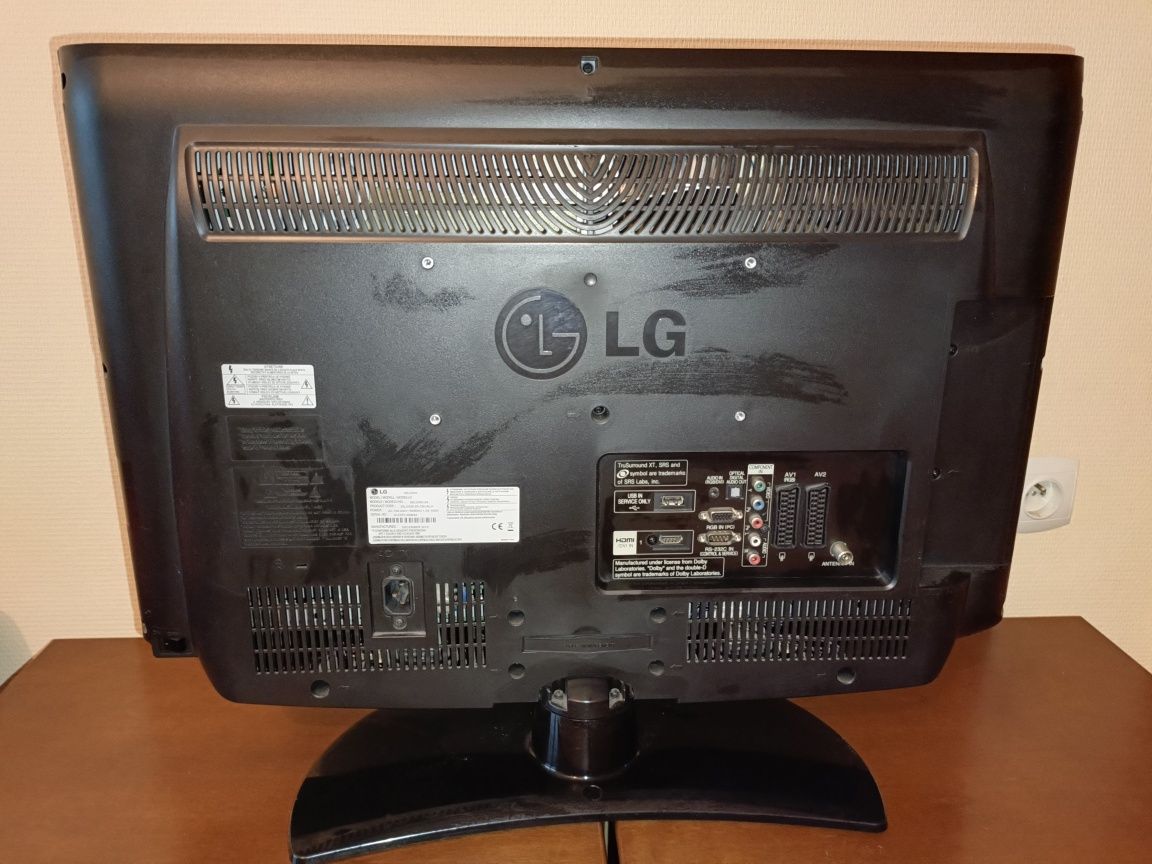 Telewizor  LG 26LD320, LCD