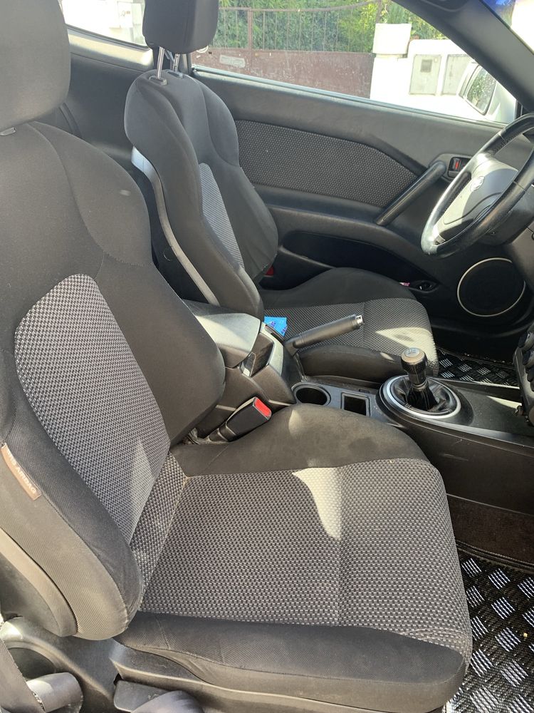 Hyundai 1.6 COUPE