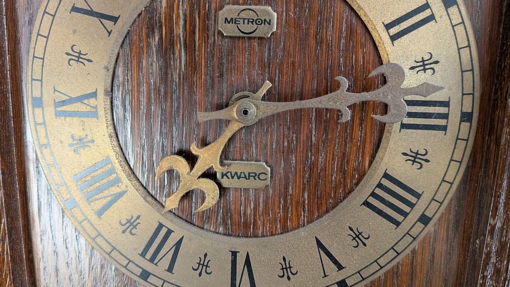 Zegar drewniany zabytkowy