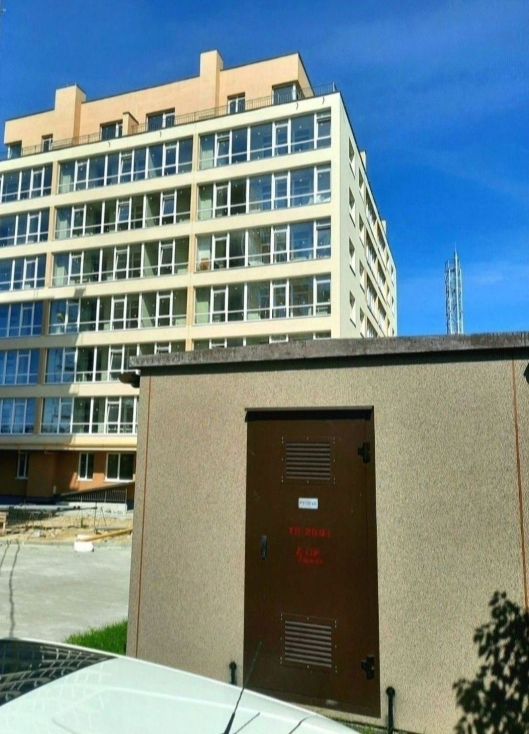 Продаж 2 кім. квартира 59м. зданий новобуд Дубляни.