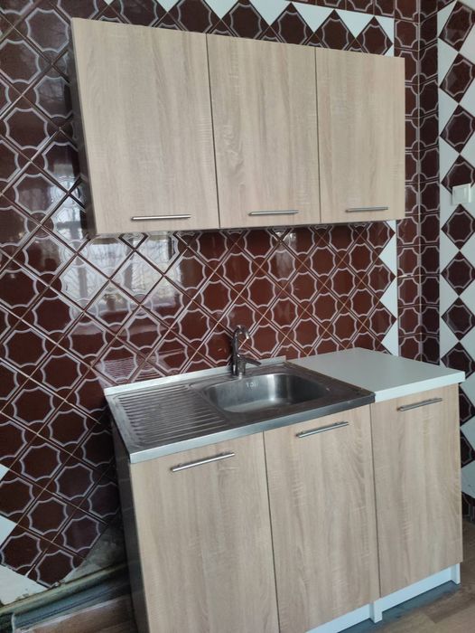 Сдам 16 Фонтана  2- ух комн. домик 8.000  гр. С паркоместом