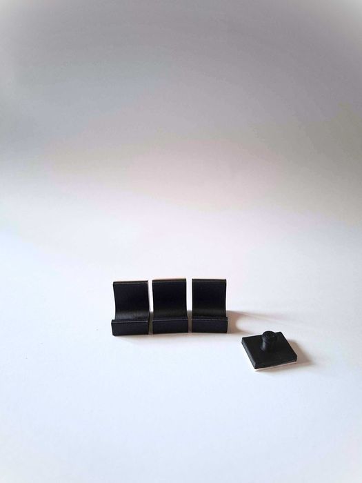 Wieszak na płyty winylowe FLOW Czarny