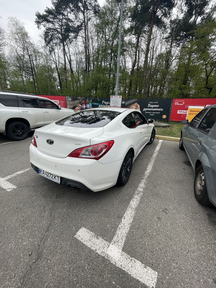 Hyundai genesis coupe