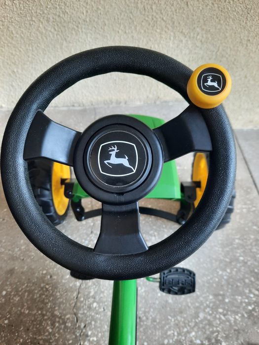 Веломобіль для дітей BERG Buzzy John Deere 24.30.11.00 (прямий привід)