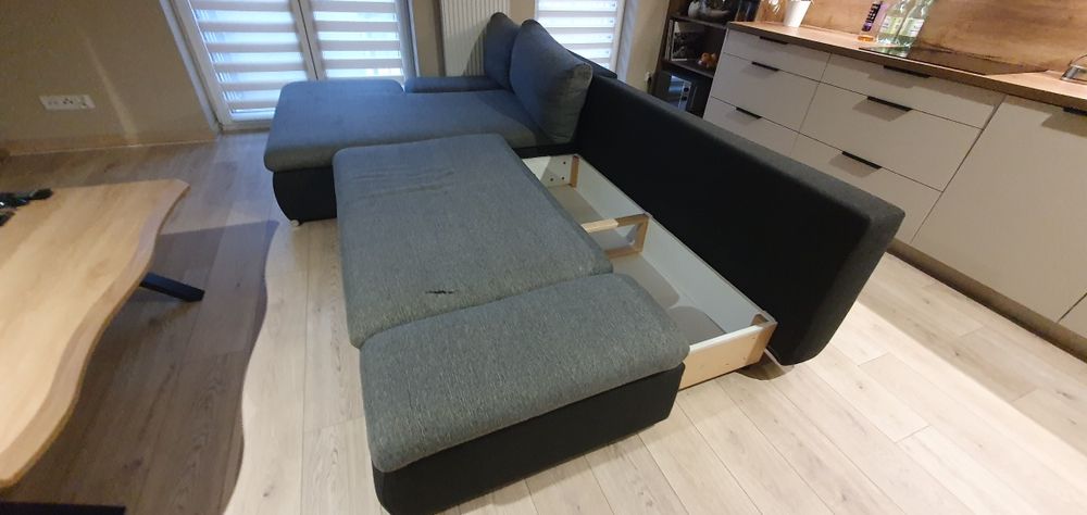 Narożnik z funkcją spania, wypoczynek czarno szary