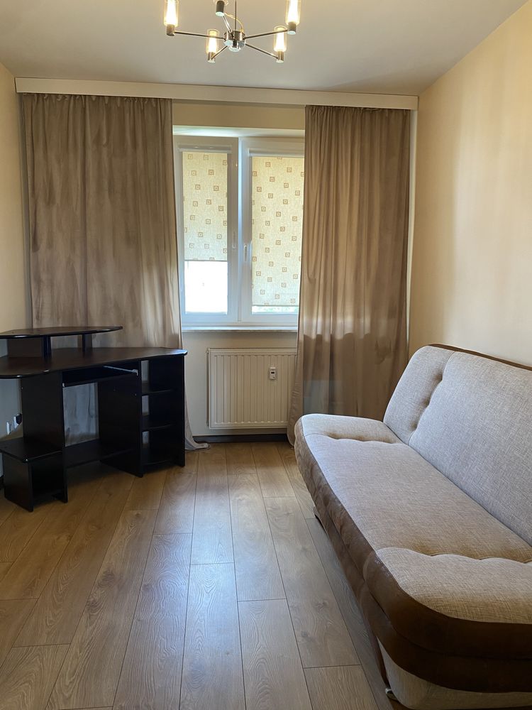 Wynajem 3 pokoje 50m2 os. Gołębiów II