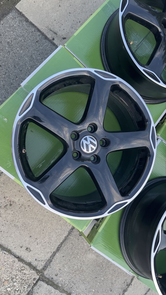 Felgi Volkswagen oe golf 5 6 7 18 cali 5x112 Karthoum GTI GTD R-LINE