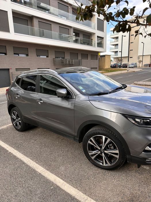 Nissan Qashqai 1.3 DIG-T N-Connecta J18