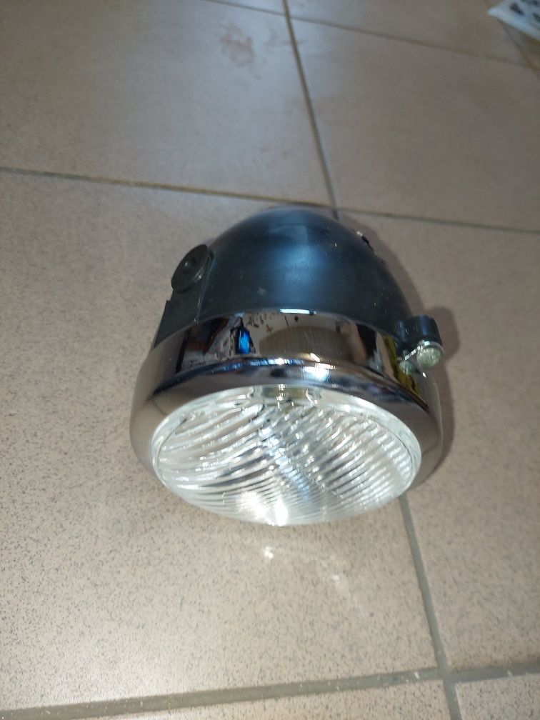 Sprzedam kpl lampa przod romet motorynka komar ogar kadet polo pegaz