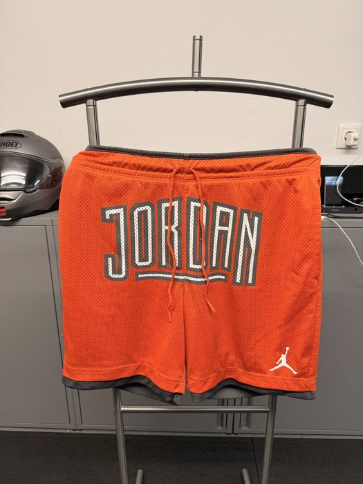 Calções Basquetebol Nike Air Jordan (Tam S)