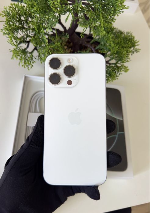 Iphone Идеал 16 Pro Max 256gb white Neverlock