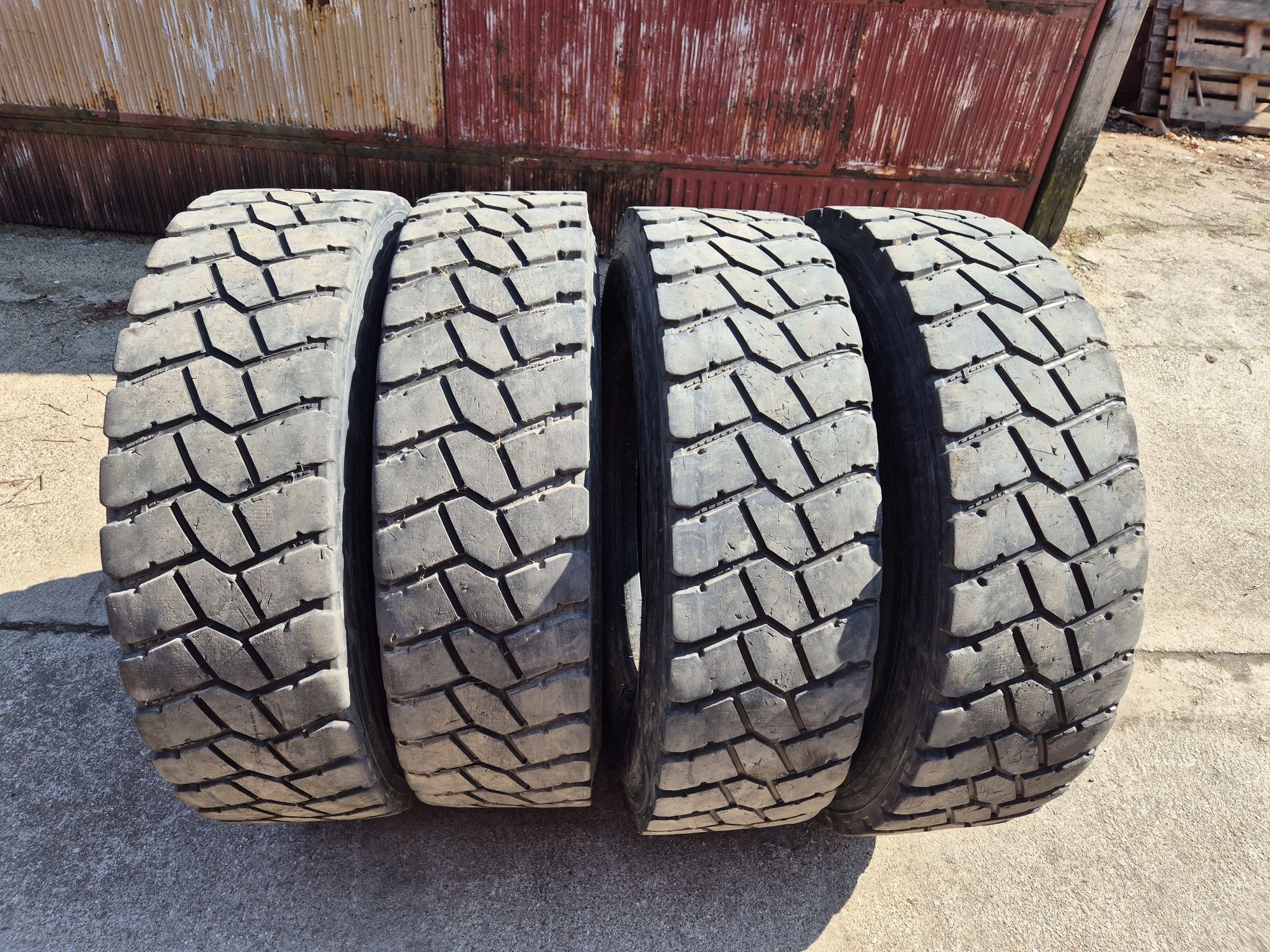 Opony 315/80r22.5