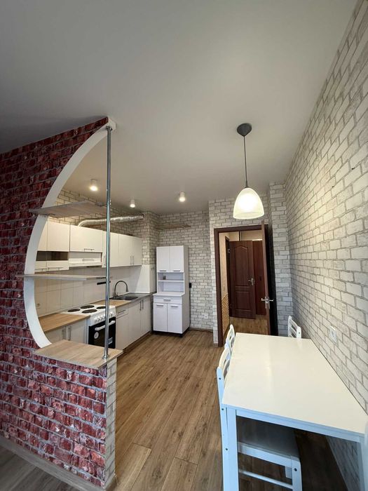 1-я квартира, с ремонтом, на Таирова