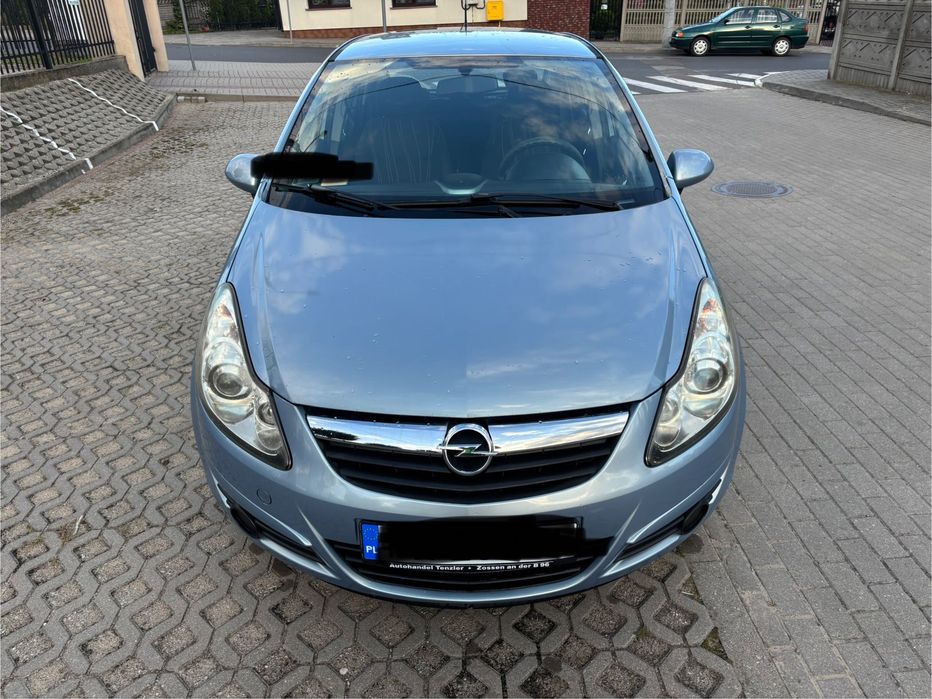 Opel Corsa D 1.2 benzyna na łańcuszku, śliczna, ocynk