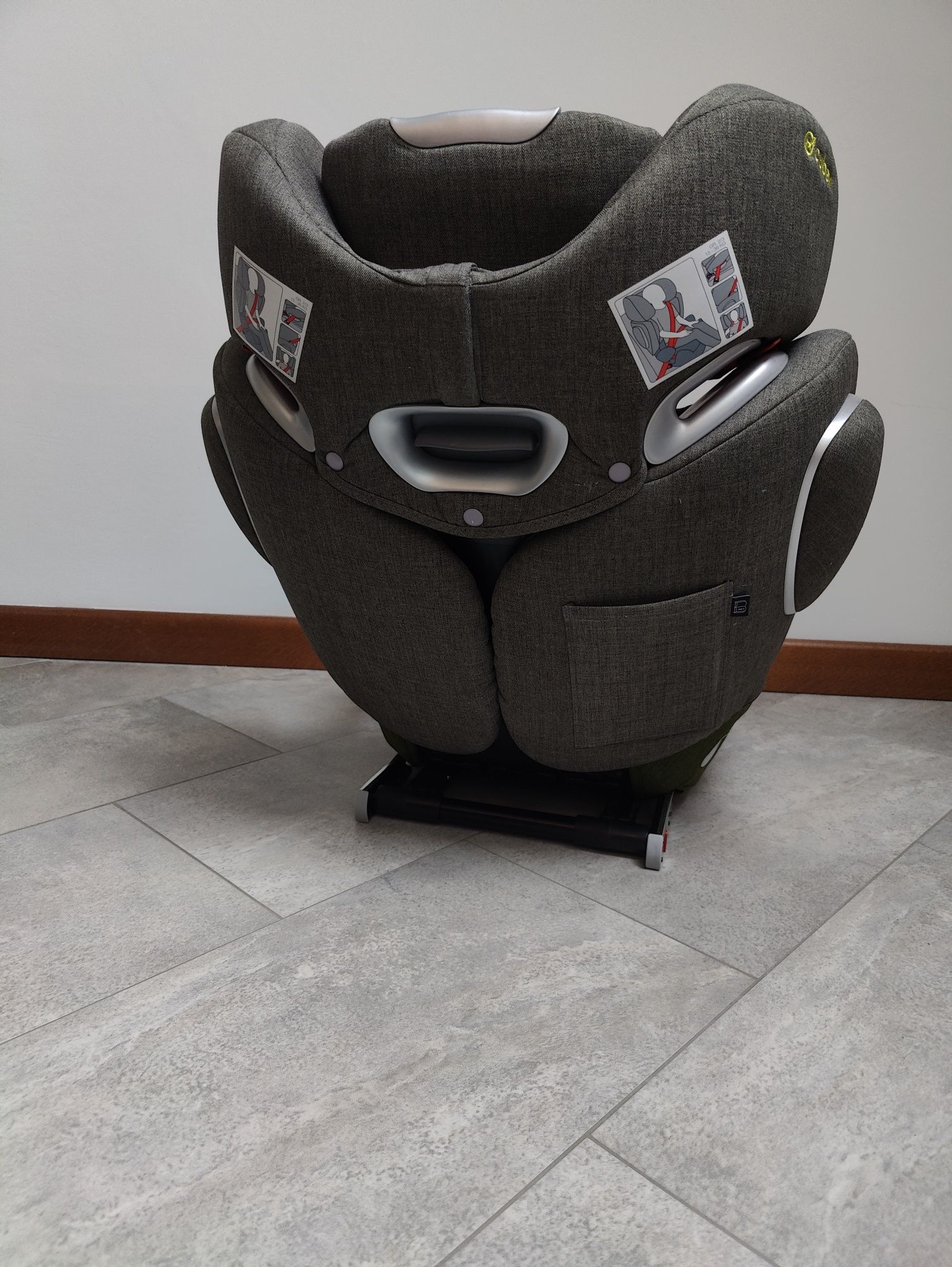 Fotelik Cybex 15-36 tapicerka Platinum