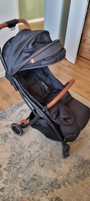 Wózek spacerowy Lionello Julie One