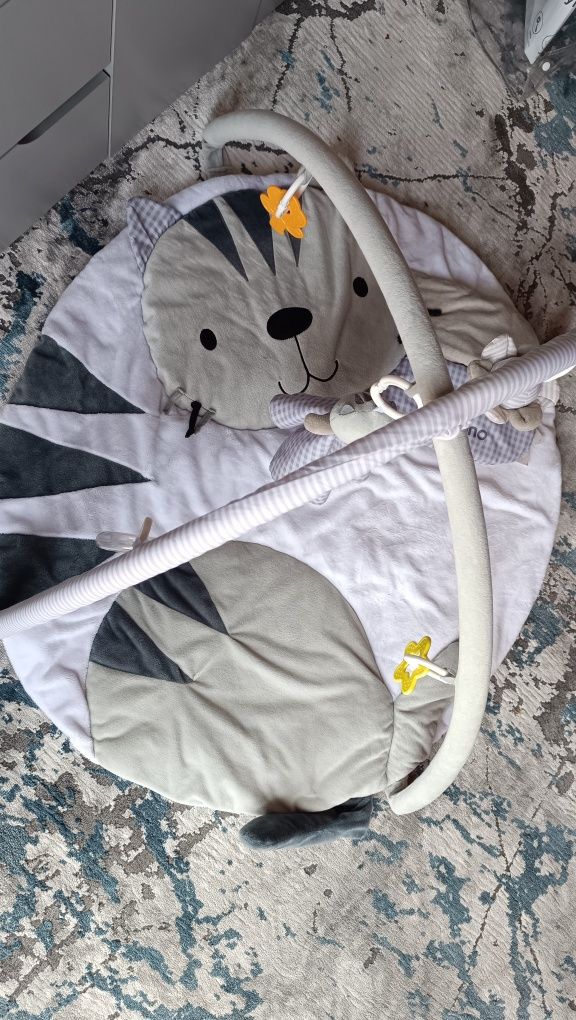 Розвиваючий килимок Миле кошеня від Babyono