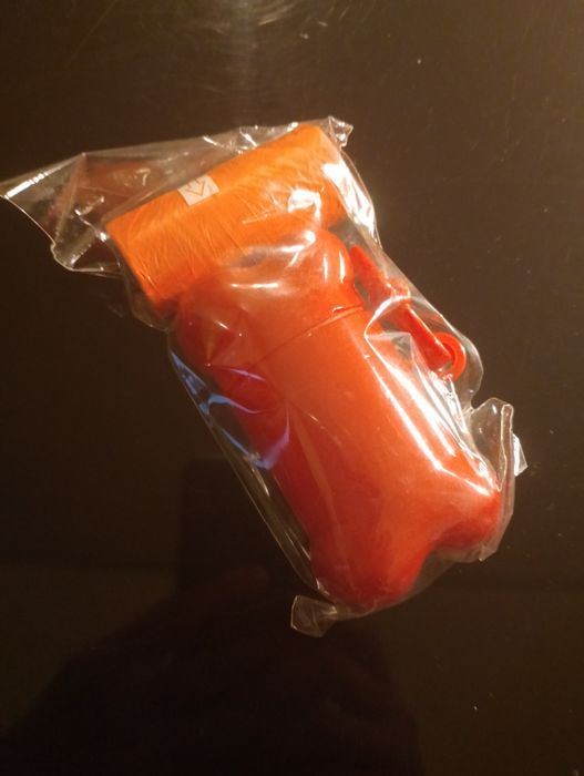 Sacos e dispensador de sacos para cócó