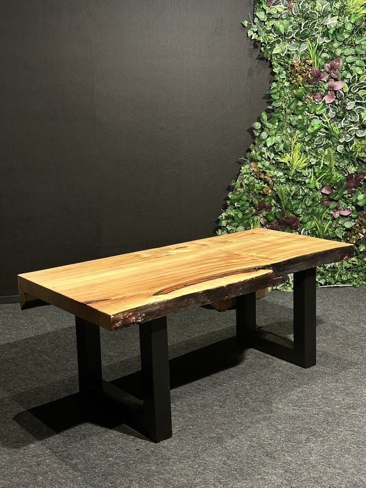 Ława z litego drwna, nowoczesna, loft z załamaniem