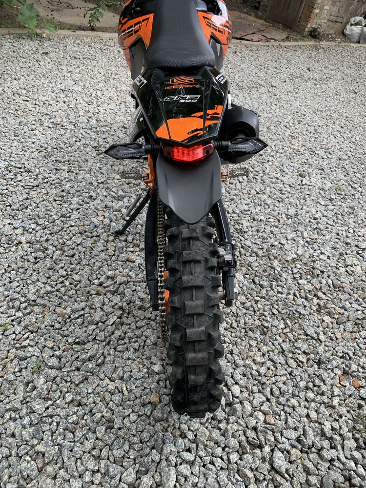 Geon  Dakar  Gns  300R