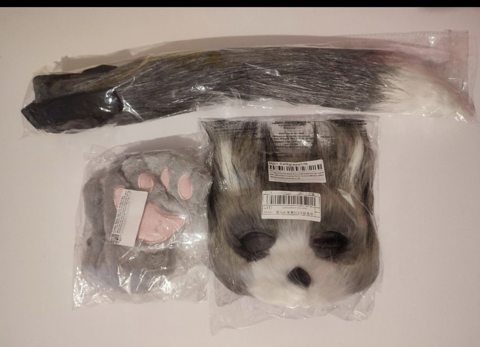 Маскарадний костюм котика сірий вовк квадробер маска лапи хвіст