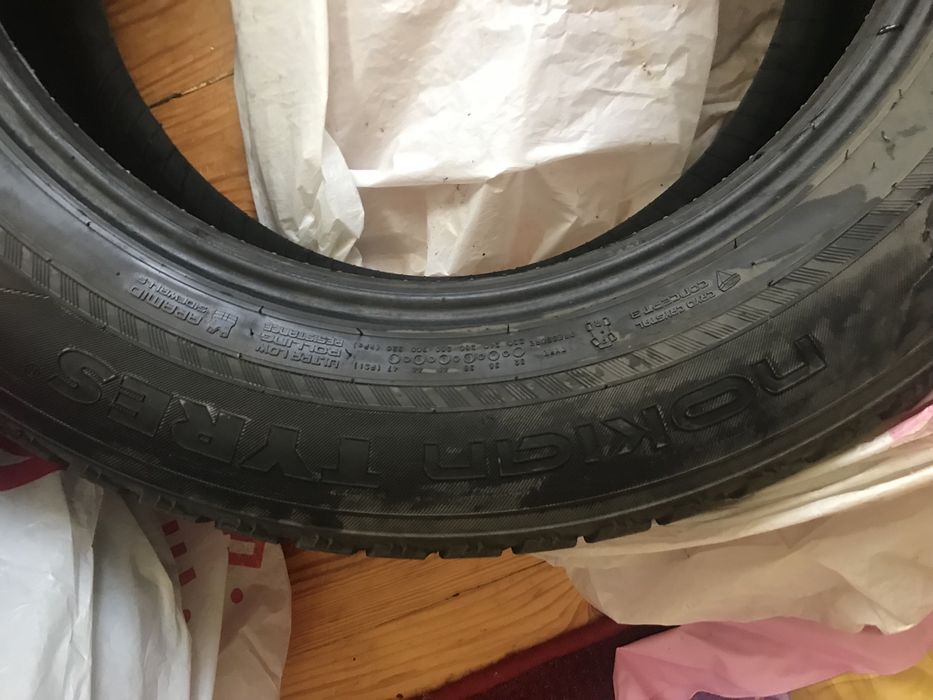 Зимові шини Nokian Tyres 235/60 R18